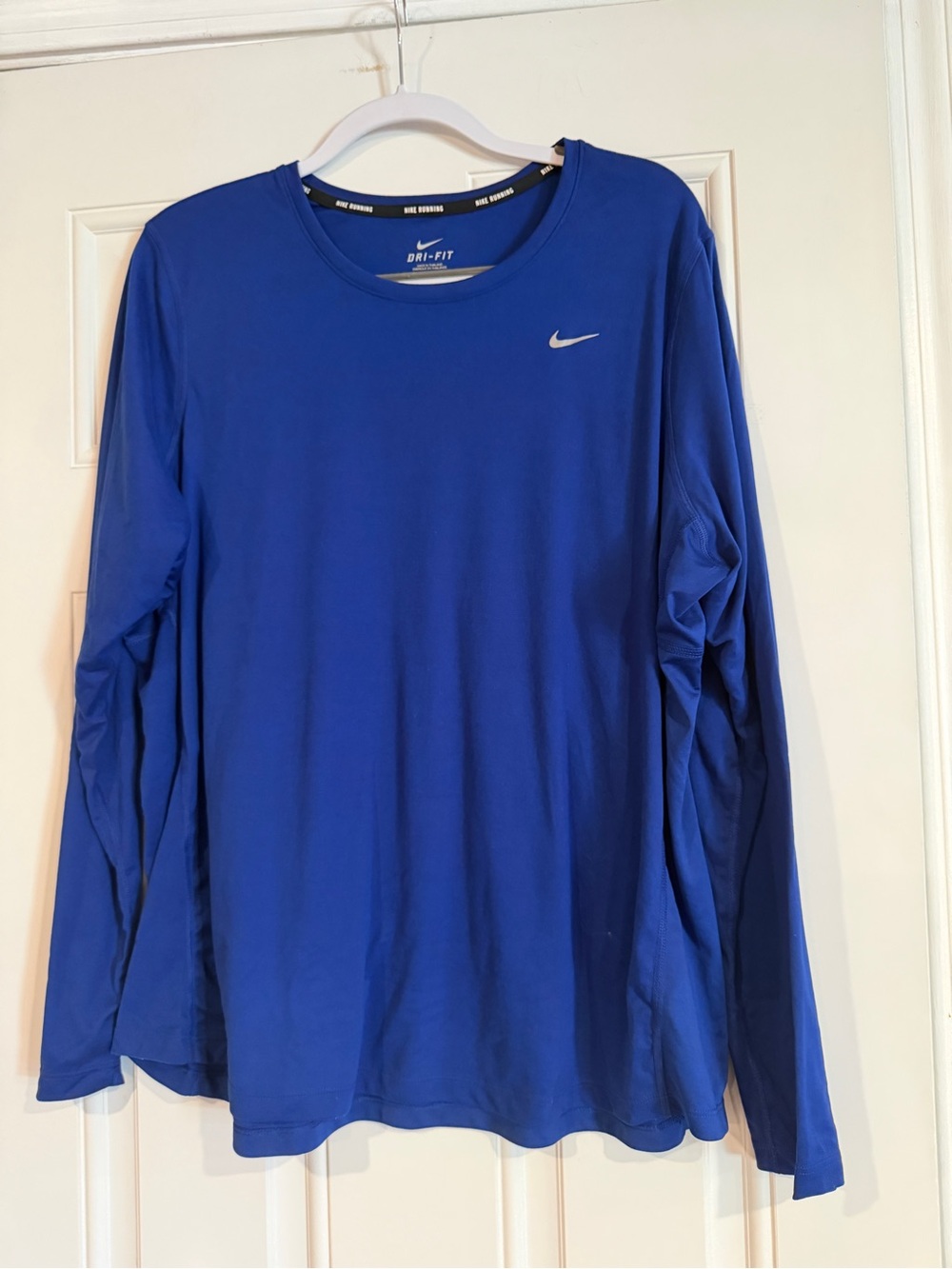 Nike plus size women’s Dri-FIT Long Sleeve running top